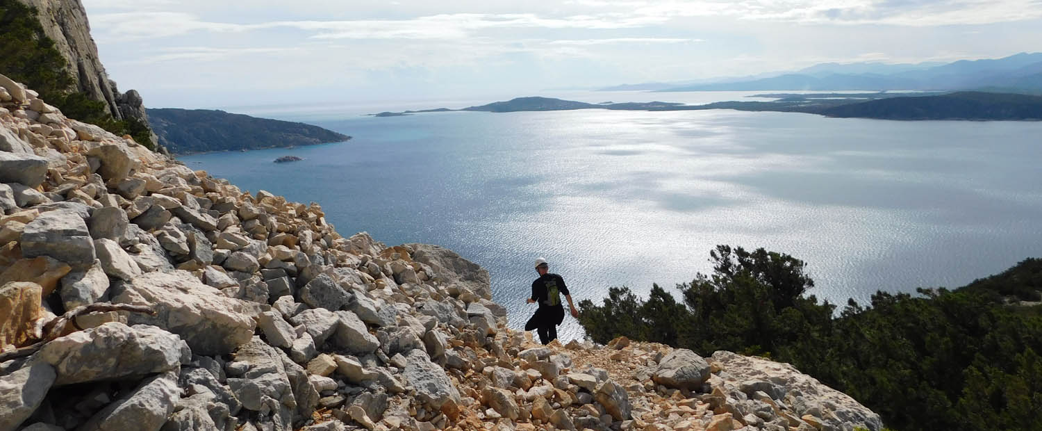 Trekking EE Tavolara Senza Corde