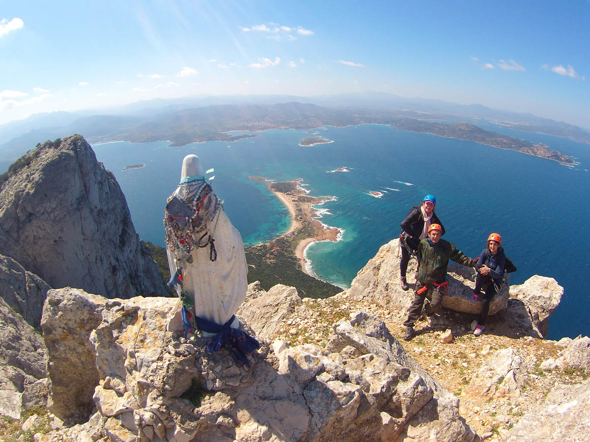 Tavolara Trekking Gruppo Andreina Punta Cannone